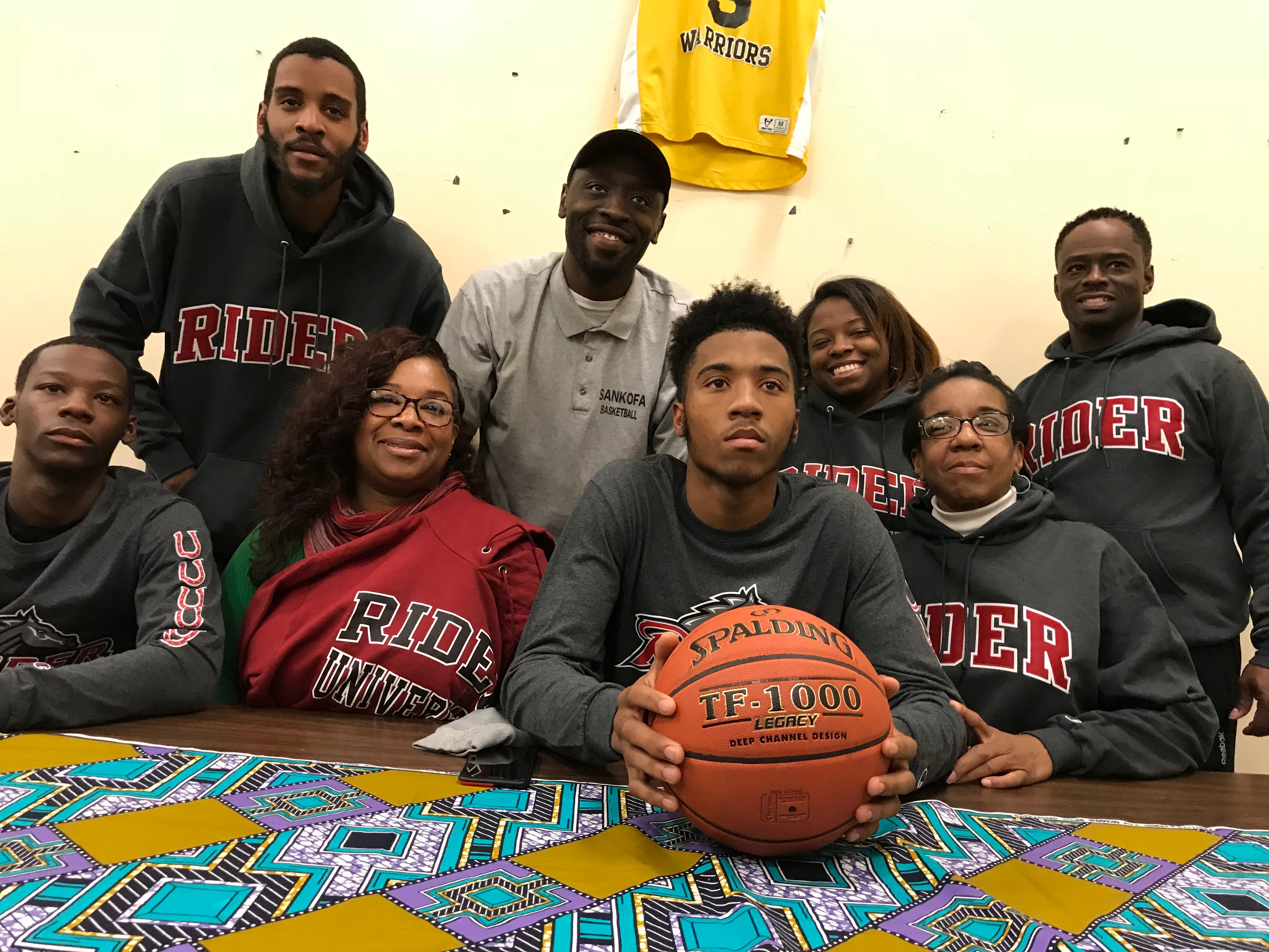 46510390_1229150753892455_3195243415235198976_n