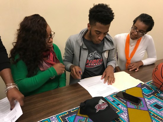 46513522_2121255598190846_2533804170884939776_n